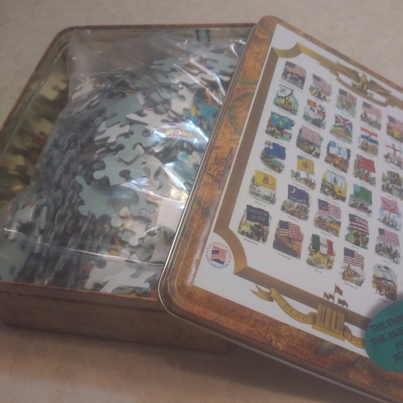 ♡3 for $20 - 550 piece Jigsaw Puzzle and Tin - American Flag - Picture 11 of 11